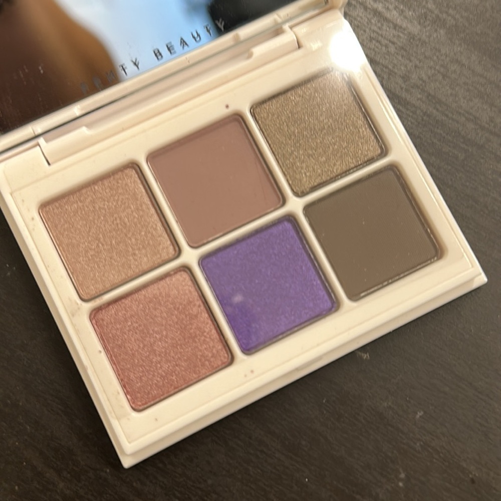 Cool toned Eyeshadow Palette